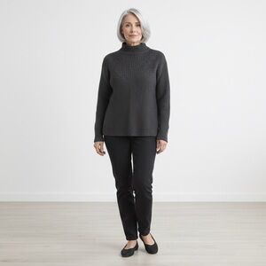 Tribal Mock neck / long sleeve sweater.         Size: Medium